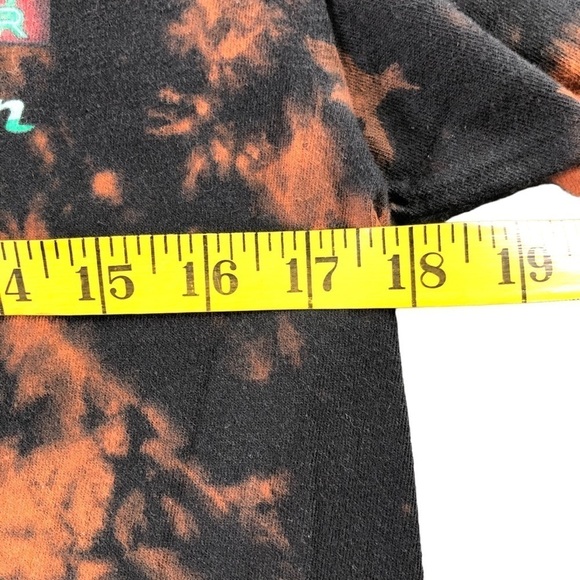 In N Out Burger Oregon Black and Orange Palm Tree Logo Tie Dye Tshirt - Picture 5 of 7